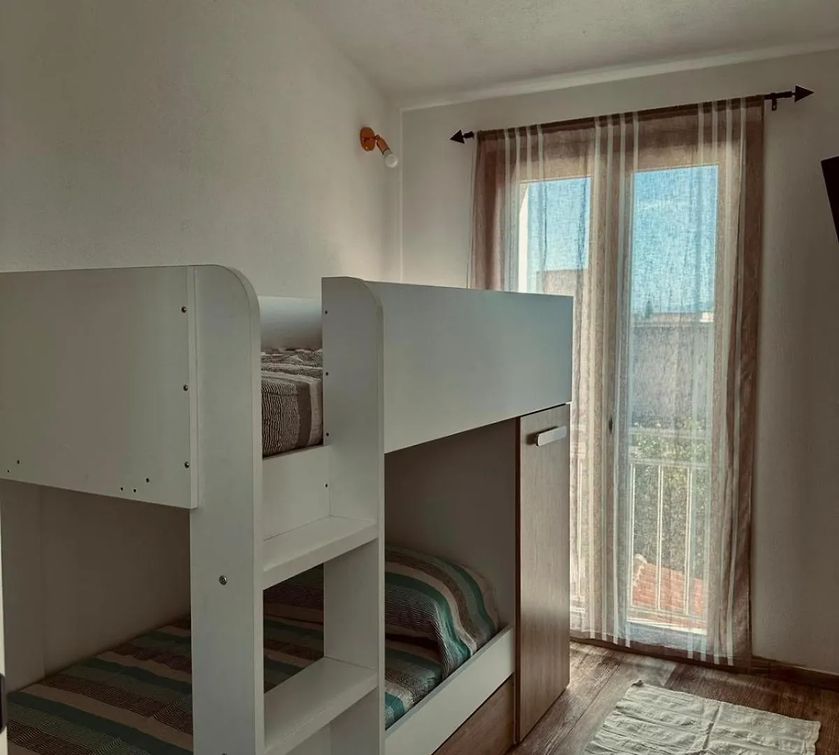 B&B Luchia Orosei Bed & Breakfast